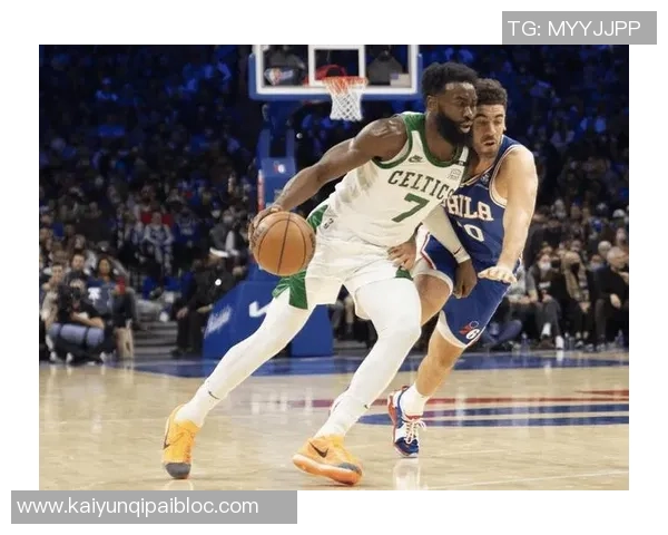 公牛球场意外现冷凝水今日比赛开球时间被迫推迟